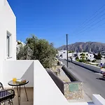 Elia Apartment