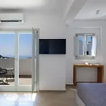 Elia Apartment